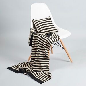 NWT! Jack + Lucy Black Stripe Travel Pillow/Pouch and Throw Blanket